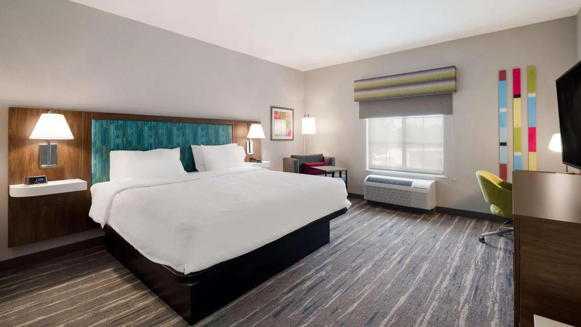 Hampton Inn Concord Hotel