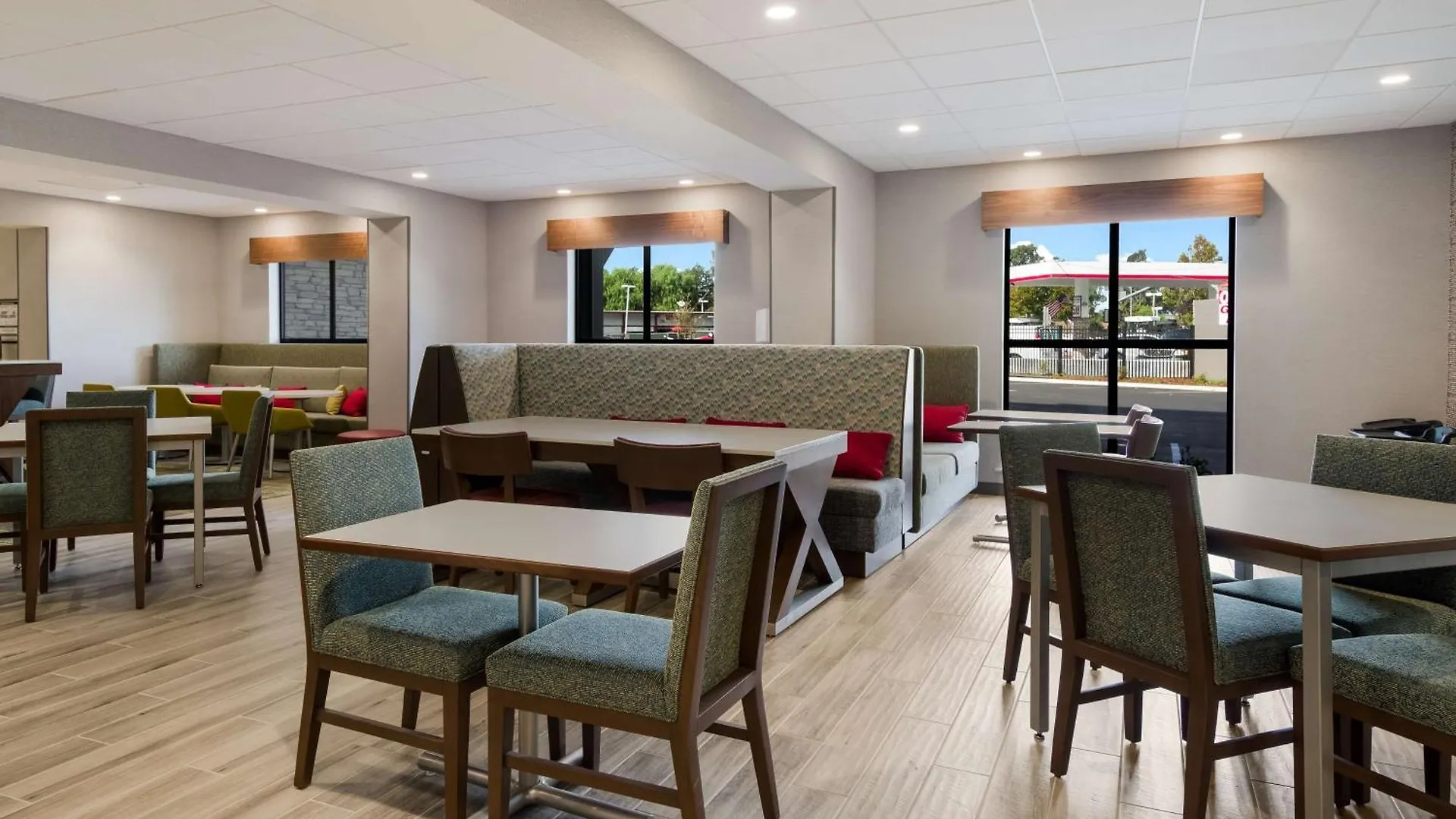 Hotel Hampton Inn Concord
